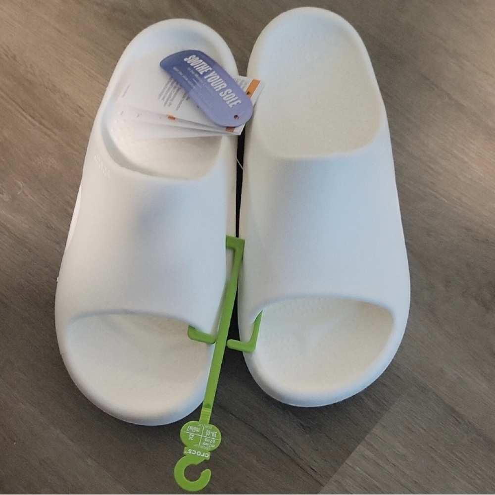 CROCS White Slide Sandals